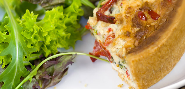 Quiche con insalata